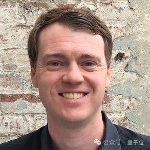 OpenAI前CTO爆炸开局：种子轮开盘20亿美元！0产品0用户估值直奔100亿，GPT论文一作也加入了-5